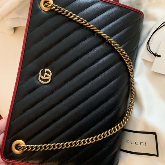 Gucci - Picture 3 of 8